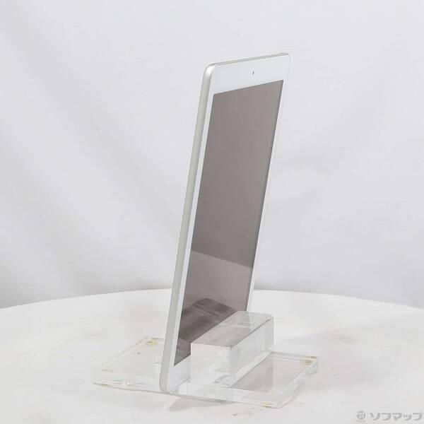 〔中古〕Apple(アップル) iPad 第6世代 32GB シルバー MR7G2J／A Wi-Fi〔348-ud〕 |  | 01