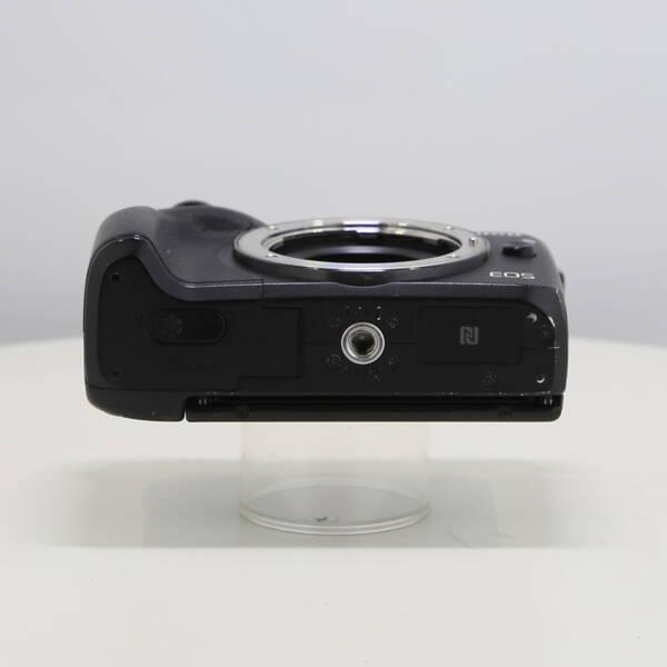 〔中古〕Canon(キヤノン) EOS M3 ボディ ブラック〔198-ud〕 |  | 04