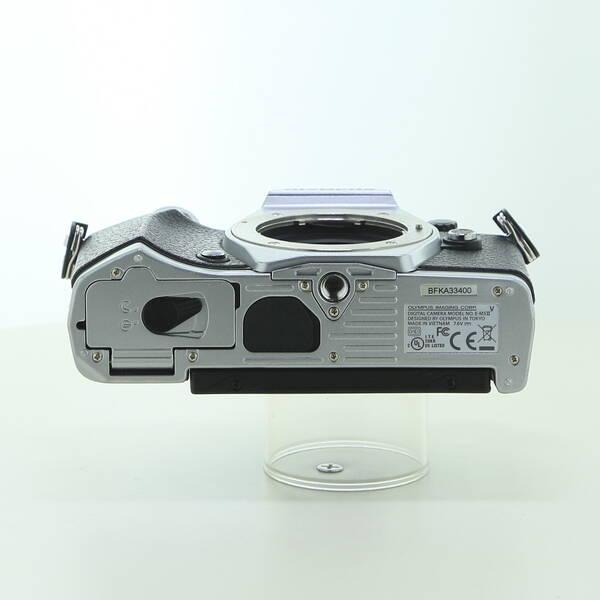 〔中古〕OLYMPUS(オリンパス) OM-D E-M5 MarkII ボディ シルバー〔262-ud〕 |  | 04