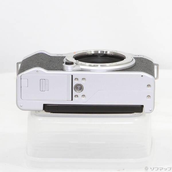 〔中古〕FUJIFILM(フジフイルム) FUJIFILM X-M5 XC15-45mmレンズキット シルバー〔344-ud〕 |  | 04