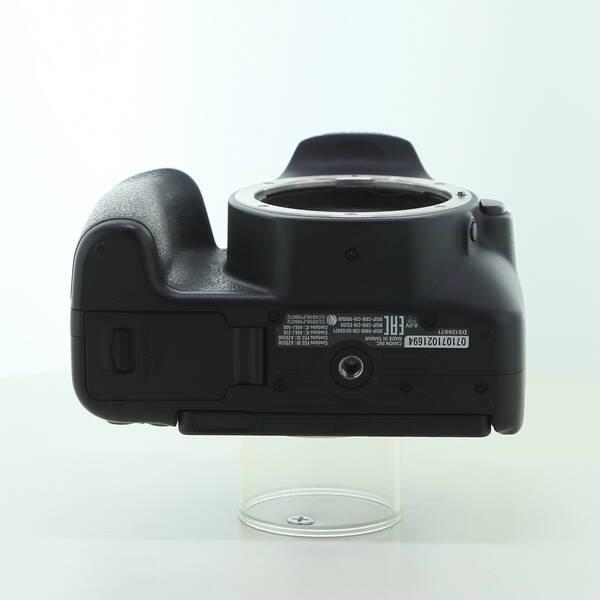 〔中古〕Canon(キヤノン) EOS Kiss X9 ボディ ブラック〔352-ud〕 |  | 04