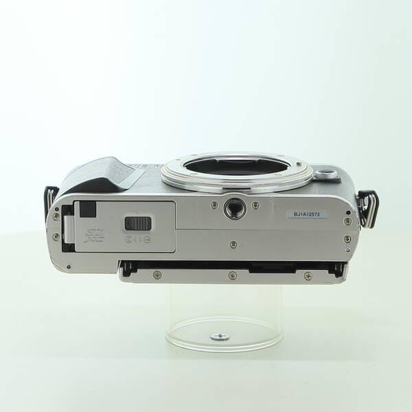 〔中古〕OLYMPUS(オリンパス) OLYMPUS PEN E-PL9 14-42mm EZレンズキット ブラック〔352-ud〕 |  | 04