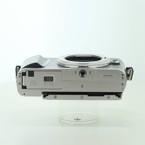 〔中古〕OLYMPUS(オリンパス) OLYMPUS PEN E-PL9 14-42mm EZレンズキット ブラック〔352-ud〕 |  | 05