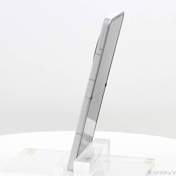 〔中古〕ワイモバイル Libero Flip 128GB ホワイト YMLIBFLIP Y!mobile SIMフリー〔247-ud〕 |  | 01