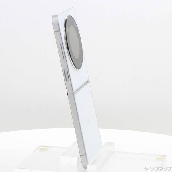 〔中古〕ワイモバイル Libero Flip 128GB ホワイト YMLIBFLIP Y!mobile SIMフリー〔247-ud〕 |  | 03