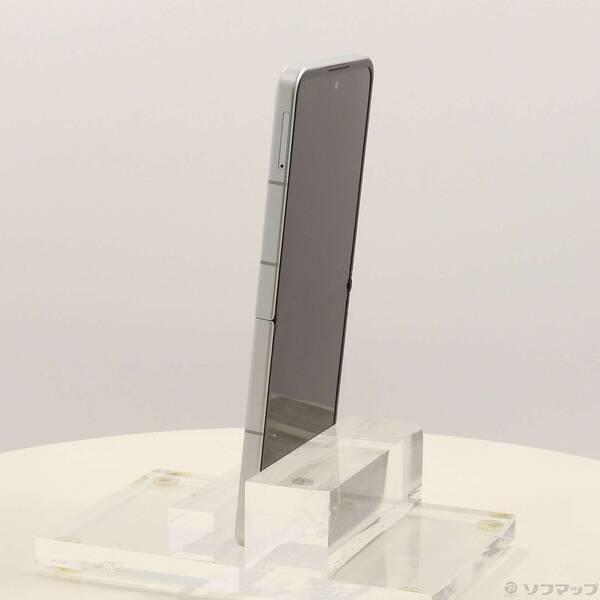〔中古〕ZTE Libero Flip 128GB ホワイト YMLIBFLIP Y!mobile SIMフリー〔349-ud〕 |  | 01