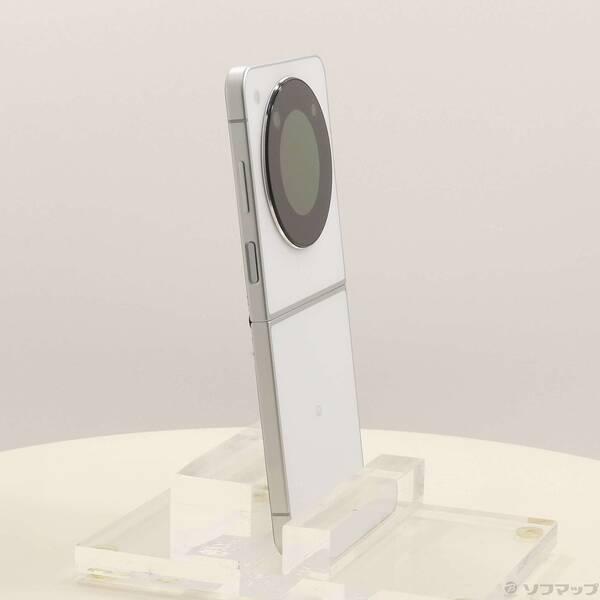 〔中古〕ZTE Libero Flip 128GB ホワイト YMLIBFLIP Y!mobile SIMフリー〔349-ud〕 |  | 03