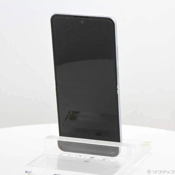 〔中古〕ZTE nubia Flip 2 128GB ホワイト A404ZT Y!mobile〔377-ud〕 |  | 02