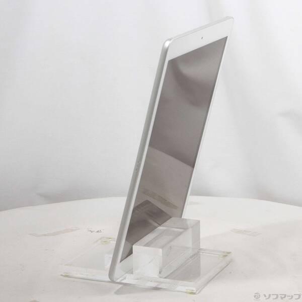 〔中古〕Apple(アップル) iPad 第7世代 32GB シルバー MW752J／A Wi-Fi〔305-ud〕 |  | 01