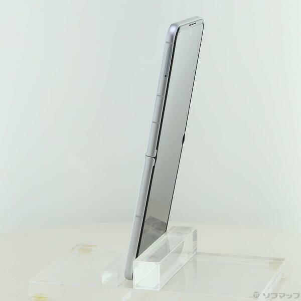 〔中古〕ZTE nubia Flip 2 128GB ホワイト A404ZT Y!mobile〔258-ud〕 |  | 01
