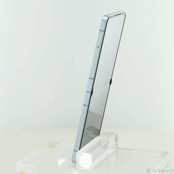 〔中古〕SAMSUNG(サムスン) Galaxy Z Flip7 512GB ミント SM-F766Q SIMフリー〔348-ud〕 |  | 01
