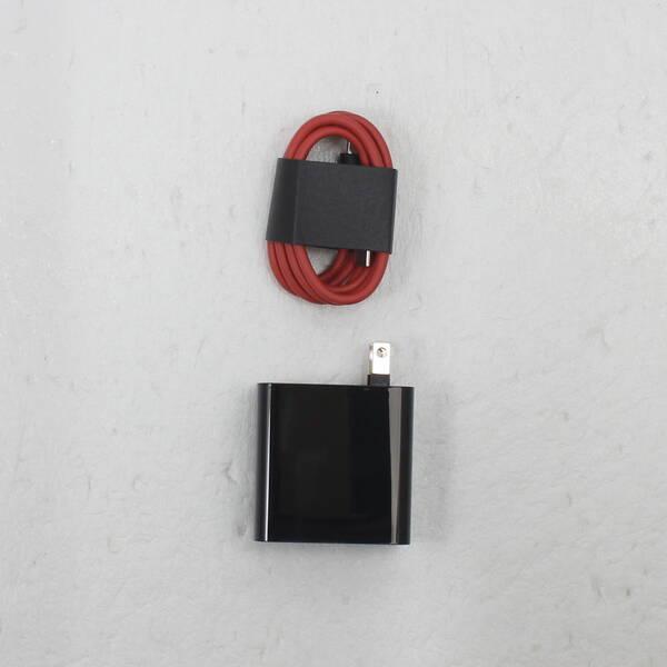 〔中古〕REDMAGIC REDMAGIC 10 Air 256GB ブラック NX779J SIMフリー〔348-ud〕 |  | 04