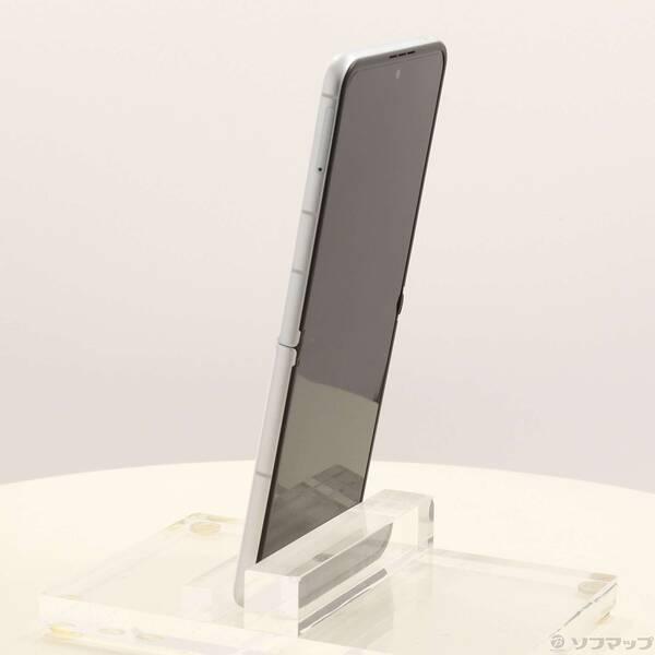 〔中古〕ZTE nubia Flip 2 128GB ホワイト A404ZT Y!mobile〔348-ud〕 |  | 01