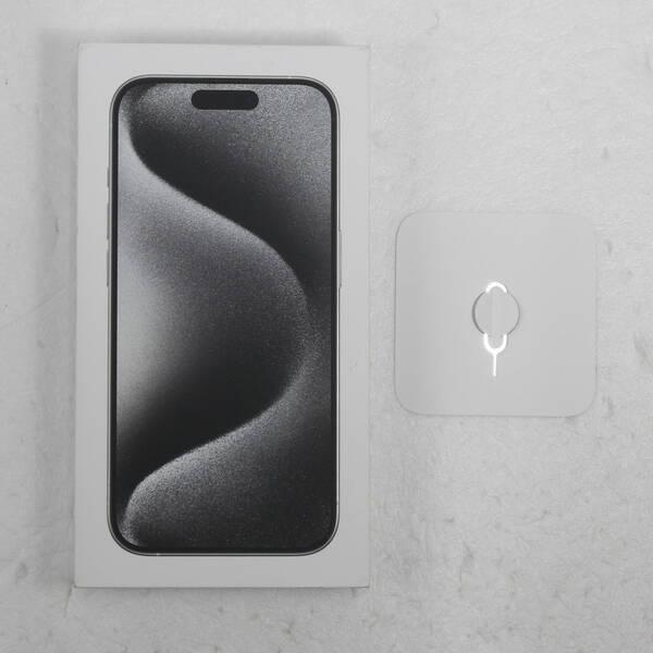 〔中古〕Apple(アップル) iPhone15 Pro 1TB ホワイトチタニウム MTUR3J／A SIMフリー〔198-ud〕 |  | 04
