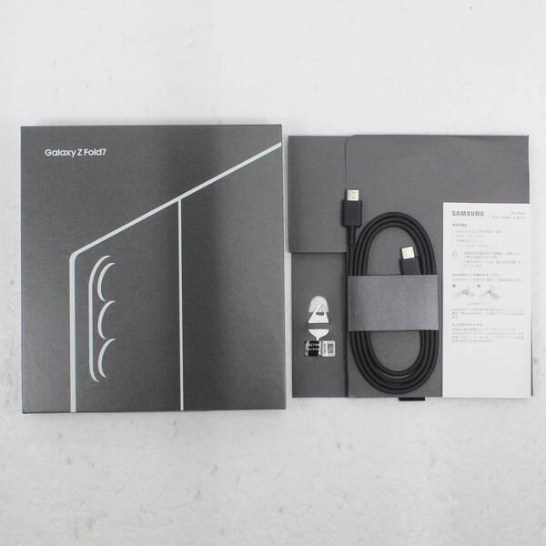 〔中古〕SAMSUNG(サムスン) Galaxy Z Fold7 256GB シルバーシャドウ SM-F966QZSASJP SIMフリー〔258-ud〕 |  | 04