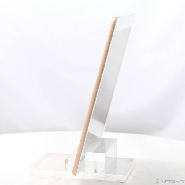 〔中古〕NTTドコモ iPad 第6世代 32GB ゴールド MRM02J／A docomoロック解除SIMフリー〔305-ud〕 |  | 01