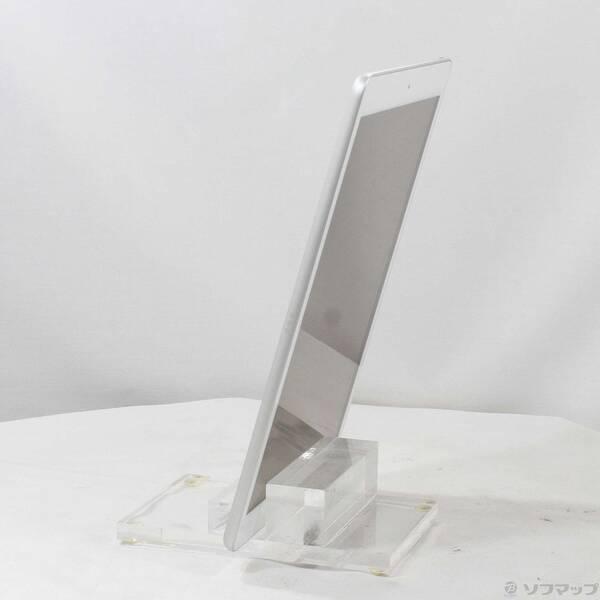 〔中古〕Apple(アップル) iPad 第8世代 32GB シルバー MYLA2J／A Wi-Fi〔377-ud〕 |  | 01