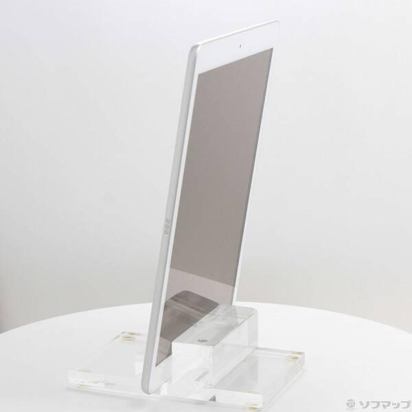 〔中古〕Apple(アップル) iPad 第8世代 32GB シルバー MYLA2J／A Wi-Fi〔276-ud〕 |  | 01