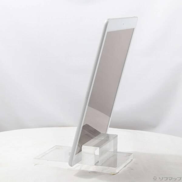〔中古〕Apple(アップル) iPad 第8世代 32GB シルバー MYLA2J／A Wi-Fi〔297-ud〕 |  | 01