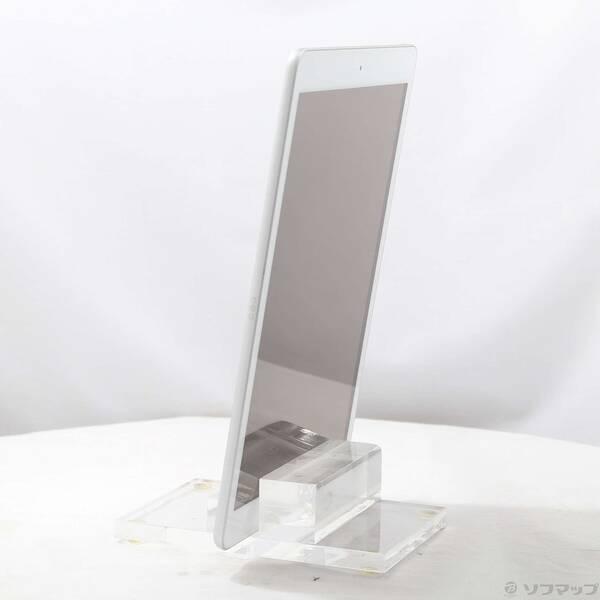 〔中古〕Apple(アップル) iPad 第8世代 32GB シルバー MYLA2J／A Wi-Fi〔377-ud〕 |  | 01
