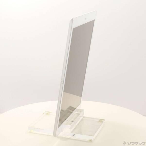 〔中古〕Apple(アップル) iPad 第8世代 32GB シルバー MYLA2J／A Wi-Fi〔348-ud〕 |  | 01