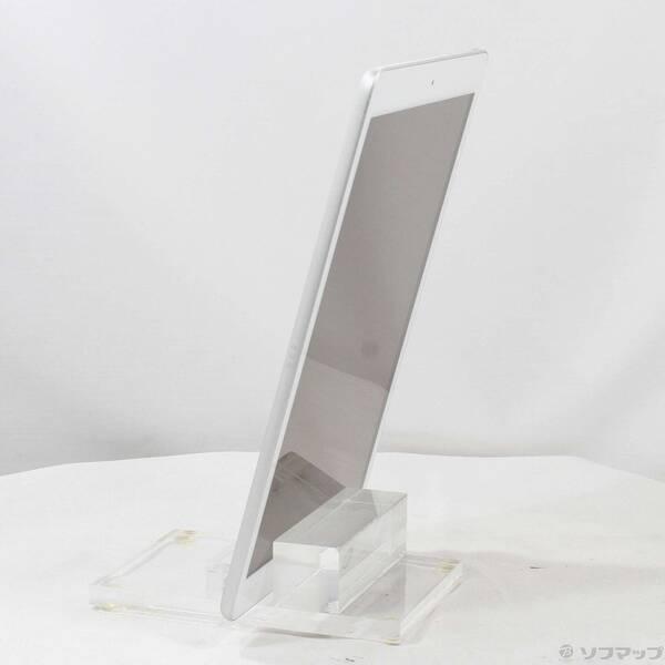 〔中古〕Apple(アップル) iPad 第8世代 32GB シルバー MYLA2J／A Wi-Fi〔348-ud〕 |  | 01