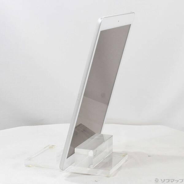 〔中古〕Apple(アップル) iPad 第8世代 32GB シルバー MYLA2J／A Wi-Fi〔297-ud〕 |  | 01