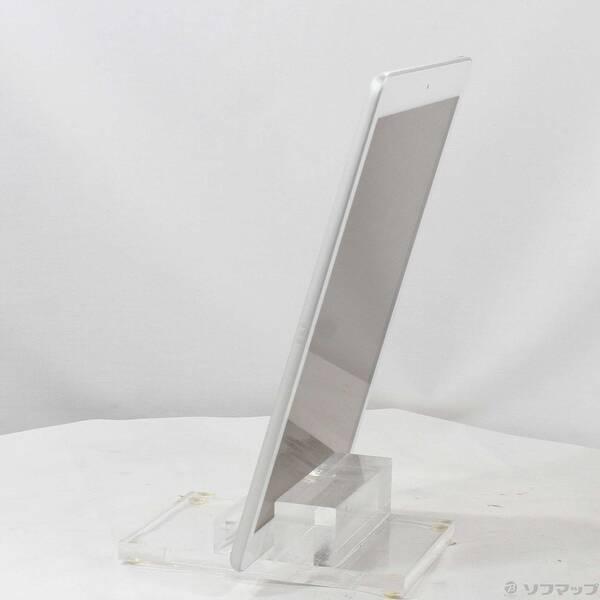 〔中古〕Apple(アップル) iPad 第8世代 32GB シルバー MYLA2J／A Wi-Fi〔196-ud〕 |  | 01