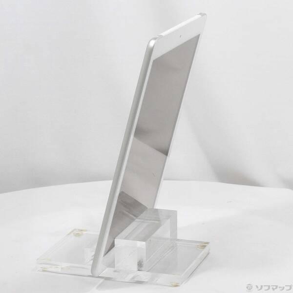 〔中古〕Apple(アップル) iPad 第6世代 32GB シルバー MR6P2J／A auロック解除SIMフリー〔352-ud〕 |  | 01