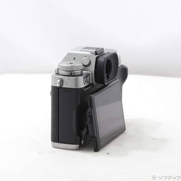 〔中古〕FUJIFILM(フジフイルム) FUJIFILM X-T3 ボディ シルバー〔349-ud〕 |  | 01