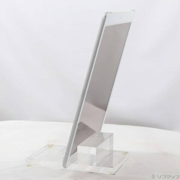 〔中古〕Apple(アップル) iPad 第7世代 32GB シルバー MW6C2J／A docomoロック解除SIMフリー〔348-ud〕 |  | 01