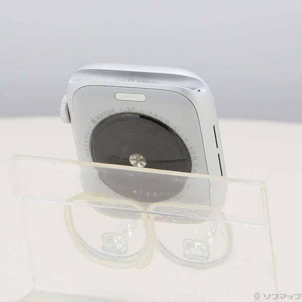 〔中古〕Apple(アップル) Apple Watch SE 第2世代 GPS 44mm シルバーアルミニウムケース バンド無し〔258-ud〕 |  | 02