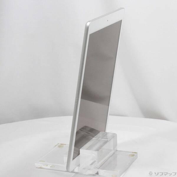 〔中古〕Apple(アップル) iPad 第8世代 32GB シルバー MYLA2J／A Wi-Fi〔377-ud〕 |  | 01