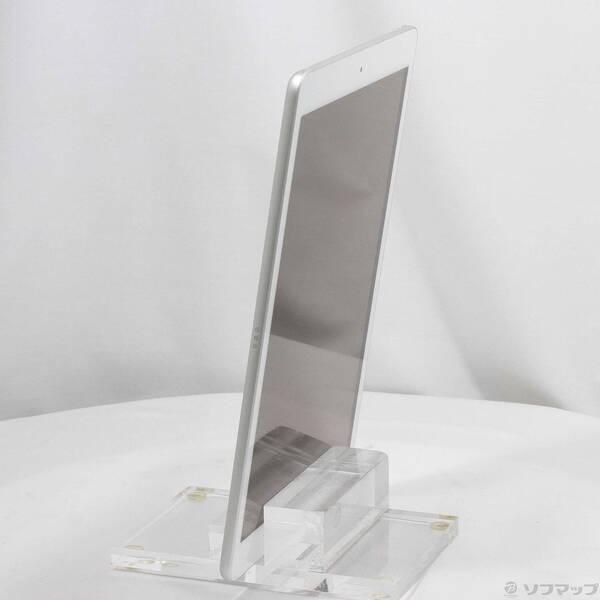 〔中古〕Apple(アップル) iPad 第8世代 32GB シルバー MYLA2J／A Wi-Fi〔269-ud〕 |  | 01