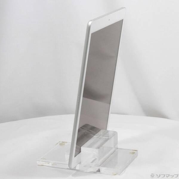 〔中古〕Apple(アップル) iPad 第8世代 32GB シルバー MYLA2J／A Wi-Fi〔377-ud〕 |  | 01