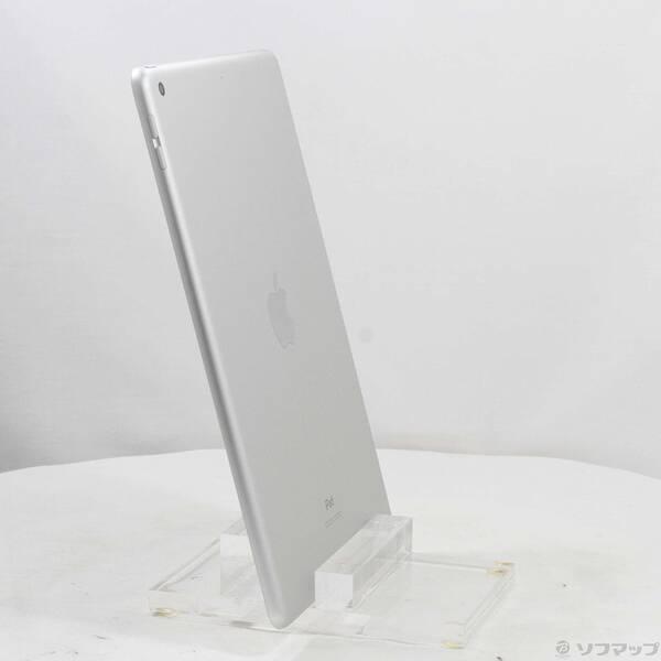 〔中古〕Apple(アップル) iPad 第8世代 32GB シルバー MYLA2J／A Wi-Fi〔258-ud〕 |  | 03