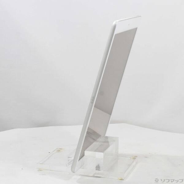 〔中古〕Apple(アップル) iPad 第8世代 32GB シルバー MYLA2J／A Wi-Fi〔258-ud〕 |  | 01