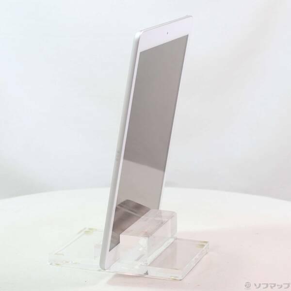 〔中古〕Apple(アップル) iPad 第8世代 32GB シルバー MYLA2J／A Wi-Fi〔344-ud〕 |  | 01