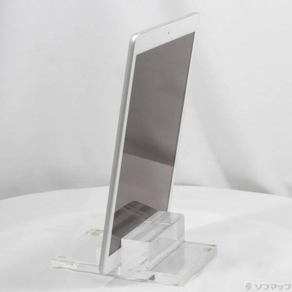 〔中古〕Apple(アップル) iPad 第8世代 32GB シルバー MYLA2J／A Wi-Fi〔262-ud〕 |  | 01