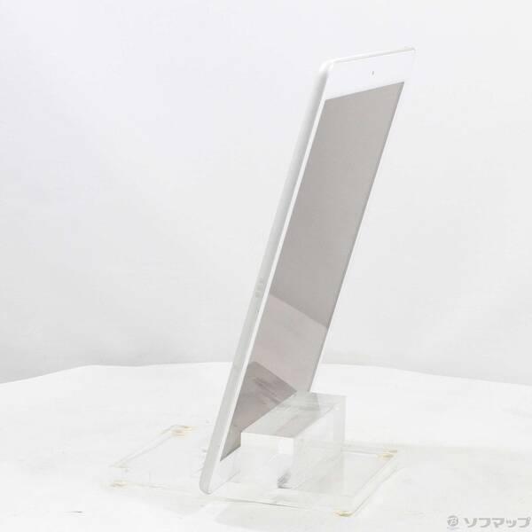 〔中古〕Apple(アップル) iPad 第8世代 32GB シルバー MYLA2J／A Wi-Fi〔305-ud〕 |  | 01