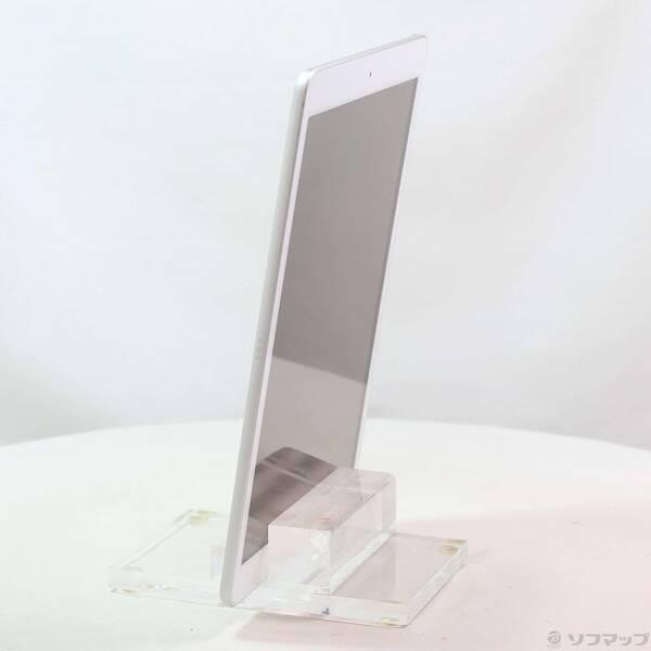 〔中古〕Apple(アップル) iPad 第8世代 32GB シルバー MYLA2J／A Wi-Fi〔344-ud〕 |  | 01