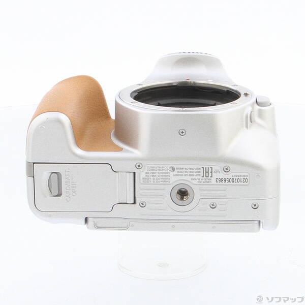 〔中古〕Canon(キヤノン) EOS Kiss X9 シルバー EF-S18-55 IS STM レンズキット〔344-ud〕 |  | 04