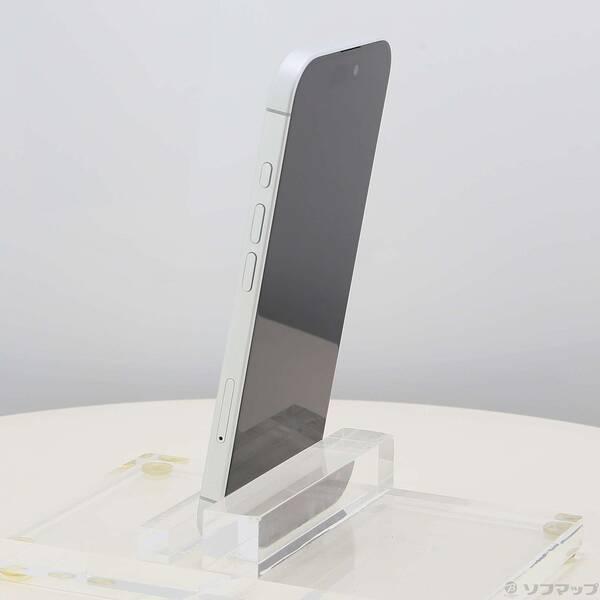 〔中古〕Apple(アップル) iPhone16 128GB ホワイト MYDR3J／A SIMフリー〔269-ud〕 |  | 01