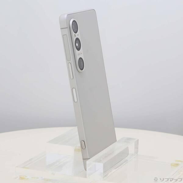 〔中古〕SONY(ソニー) Xperia 1 VI 256GB プラチナシルバー SOG13 au SIMフリー〔305-ud〕 |  | 03