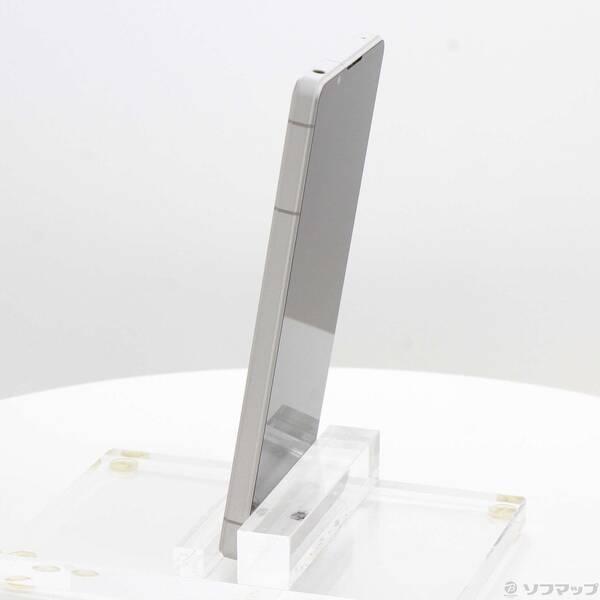 〔中古〕SONY(ソニー) Xperia 1 VI 256GB プラチナシルバー SOG13 au SIMフリー〔276-ud〕 |  | 01