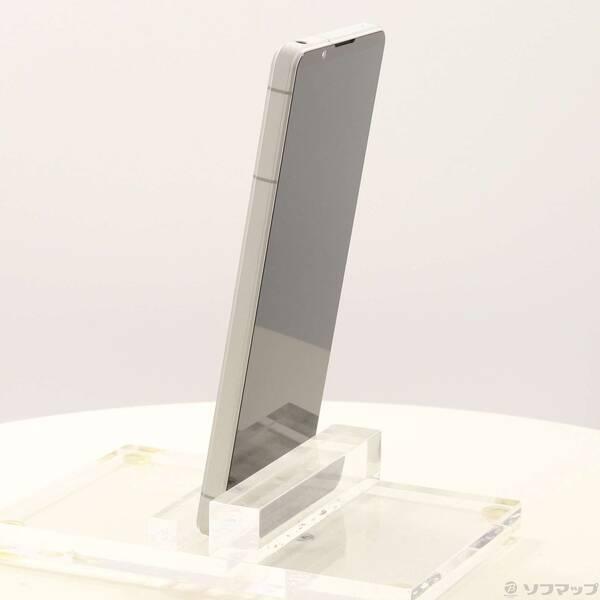 〔中古〕SONY(ソニー) Xperia 1 VI 256GB プラチナシルバー SOG13 au SIMフリー〔348-ud〕 |  | 01