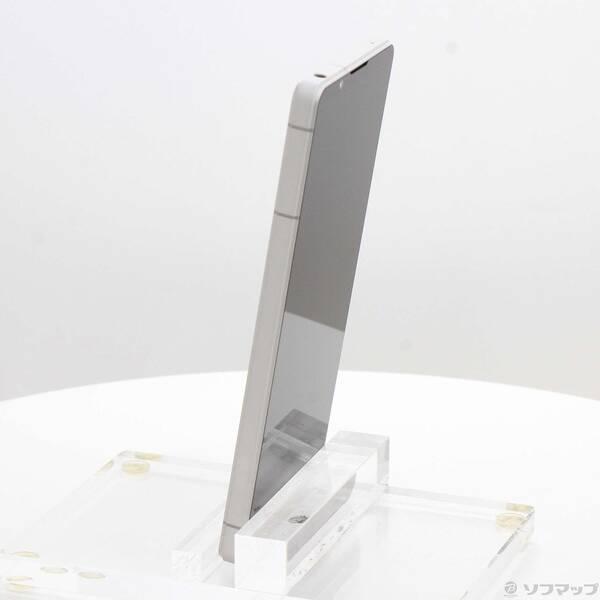 〔中古〕SONY(ソニー) Xperia 1 VI 256GB プラチナシルバー SOG13 au SIMフリー〔269-ud〕 |  | 01