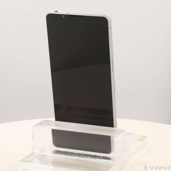 〔中古〕SONY(ソニー) Xperia 1 VI 256GB プラチナシルバー SOG13 au SIMフリー〔262-ud〕 |  | 02