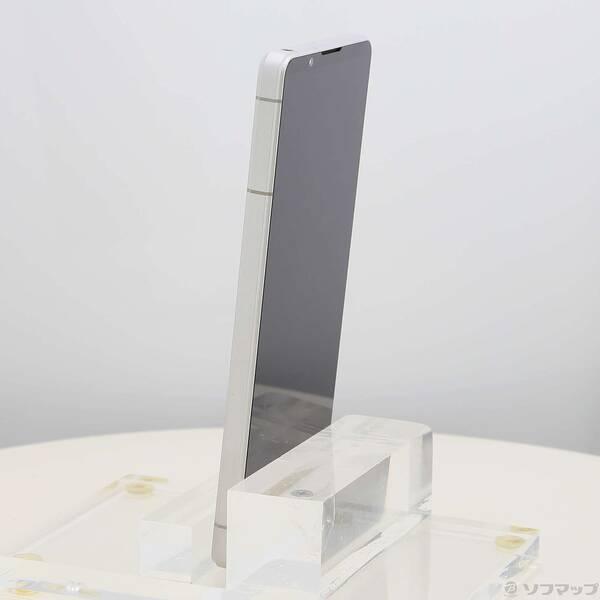 〔中古〕SONY(ソニー) Xperia 1 VI 256GB プラチナシルバー SOG13 au SIMフリー〔371-ud〕 |  | 01