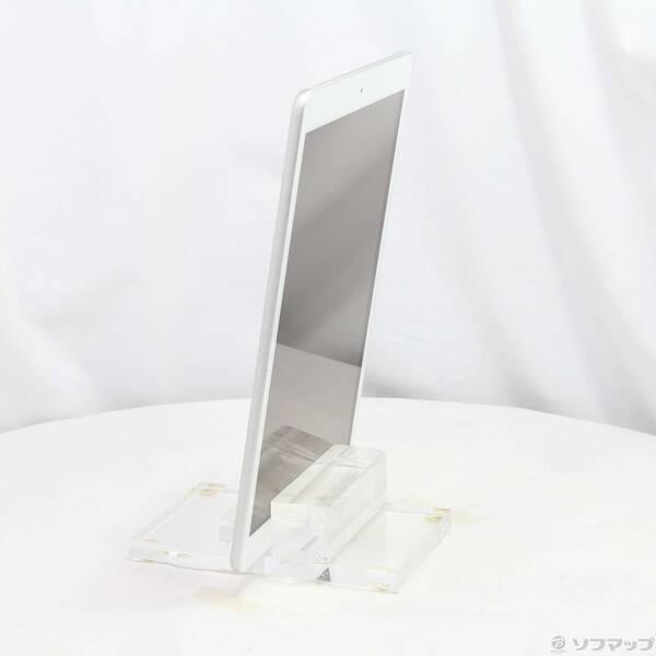 〔中古〕Apple(アップル) iPad 第8世代 32GB シルバー MYLA2J／A Wi-Fi〔305-ud〕 |  | 01